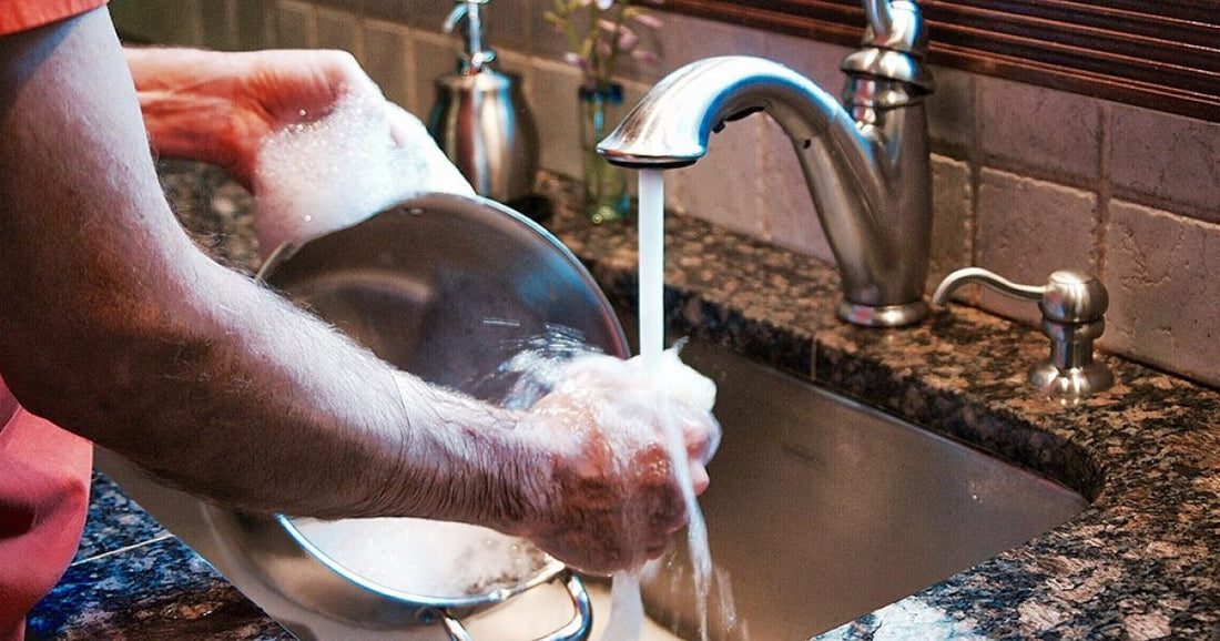 Cómo mantener brillantes tus ollas de aluminio